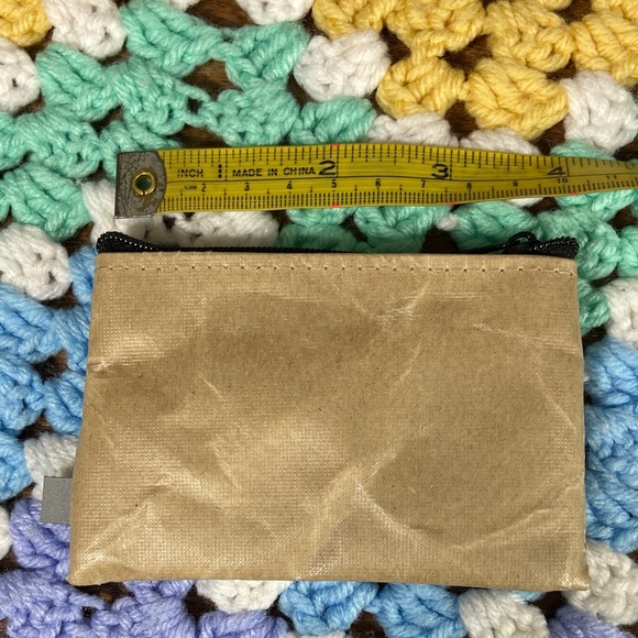 Lululemon Tan Zip Coin Purse Pouch - Picture 2 of 7